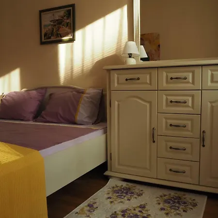 Yoana Apartment
