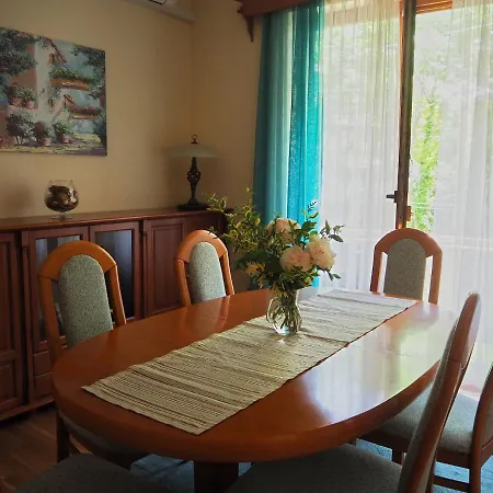Yoana Apartment